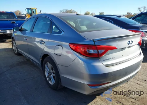 2016 Hyundai Sonata z USA, uszkodzony, nr VIN 5NPE24AF9GH388966